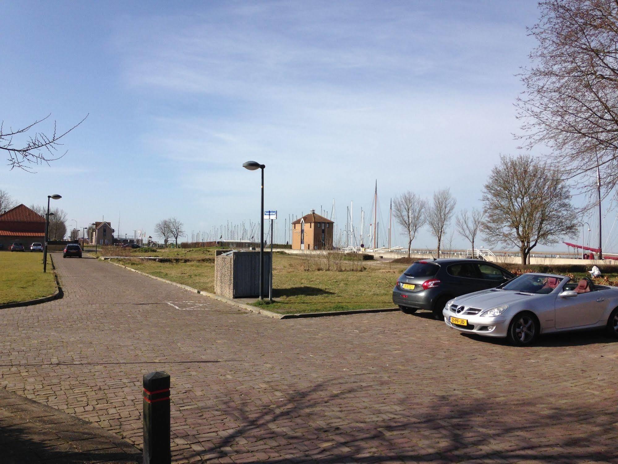 Hotel De Lange Jammer Lelystad Exterior foto