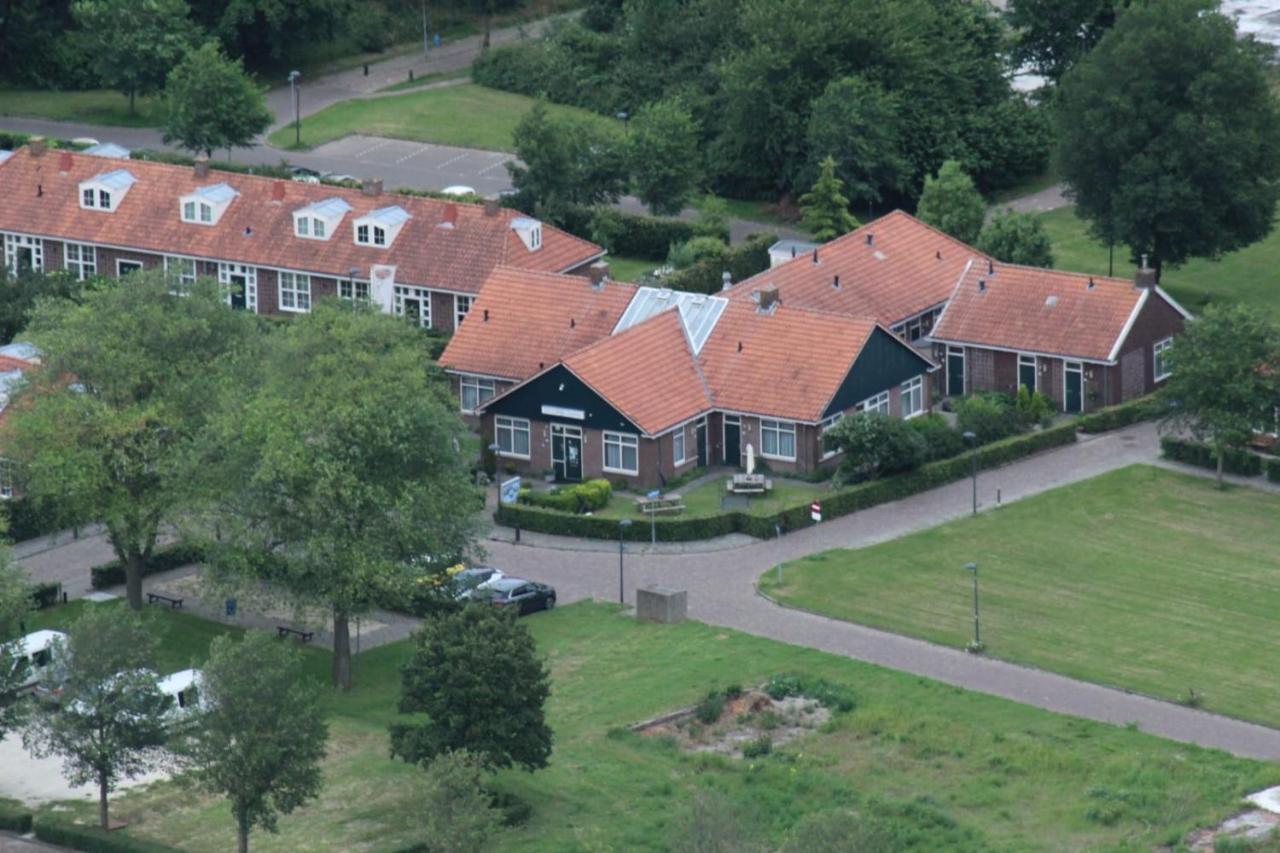 Hotel De Lange Jammer Lelystad Exterior foto